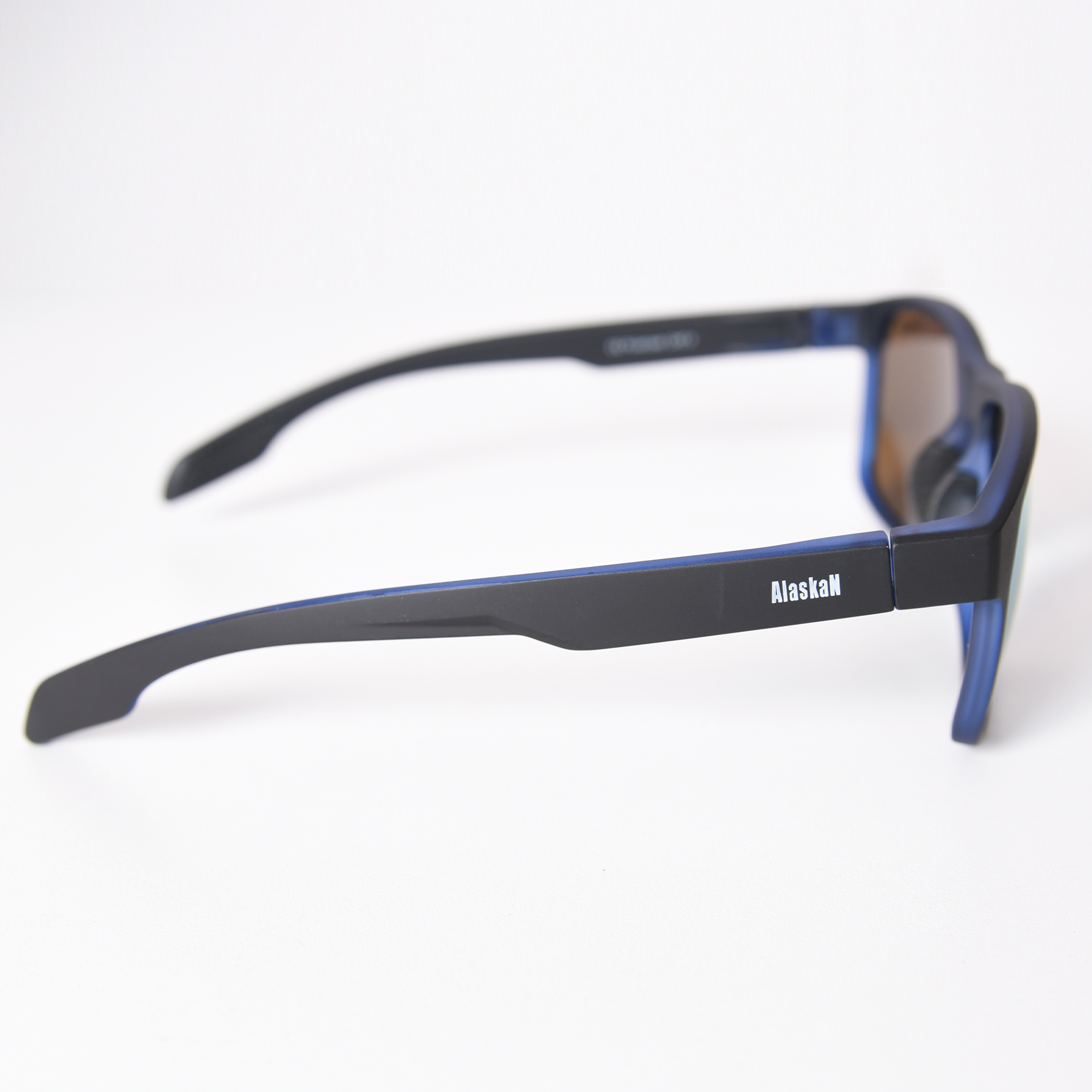 Очки Alaskan Caribou